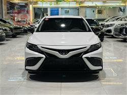 تۆیۆتا کامری